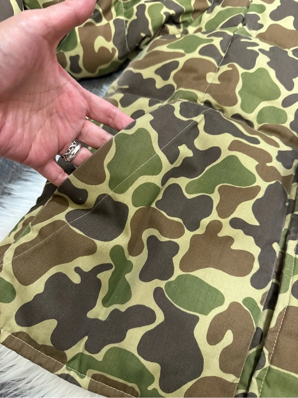 LL Bean men’s vintage camouflage goose down jacket large - Picture 7 of 12
